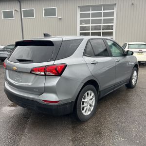 CHEVROLET EQUINOX LS - 8