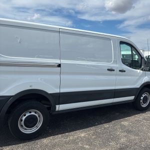 FORD TRANSIT-250 CARGO VAN - 9