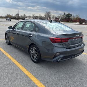 KIA FORTE GT-LINE - 5