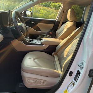 صورة مصغرة 32 لـ 2023 Toyota HIGHLANDER XLE