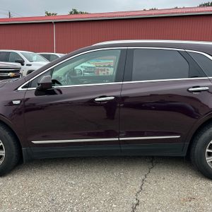 2017 Cadillac XT5 LUXURY — фото 4