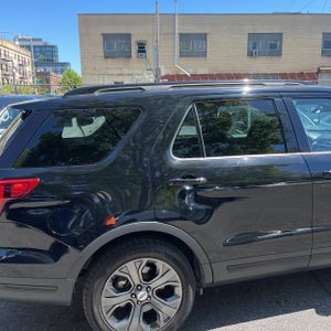 FORD EXPLORER SPORT - 9