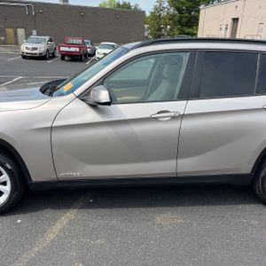 BMW X1 XDRIVE28I - 4