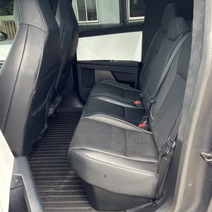 صورة مصغرة 34 لـ 2024 Tesla CYBERTRUCK BASE