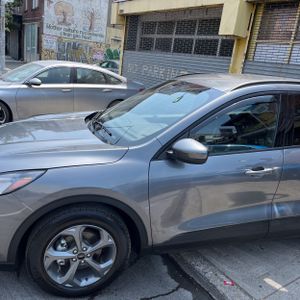 صورة 2 لـ 2025 FORD ESCAPE ST-LINE SELECT
