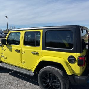 JEEP WRANGLER 4XE SAHARA 4X4 - 6