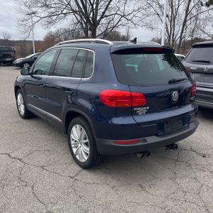VOLKSWAGEN TIGUAN S 4MOTION - 5