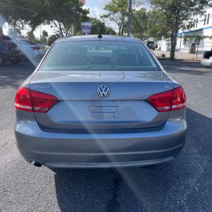 VOLKSWAGEN PASSAT 1.8T WOLFSBURG EDITION - 7