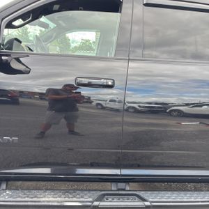 2019 RAM 2500 LARAMIE — фото 3