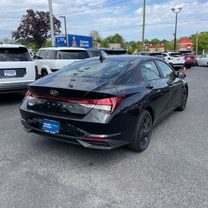 HYUNDAI ELANTRA SEL - 8