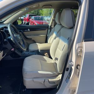 2011 KIA SORENTO LX 照片 31