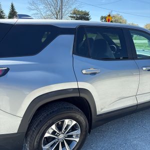 CHEVROLET EQUINOX LT - 9