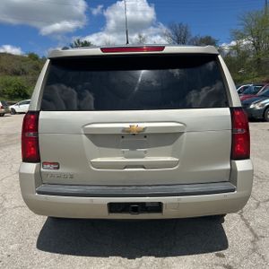 CHEVROLET TAHOE LS - 7