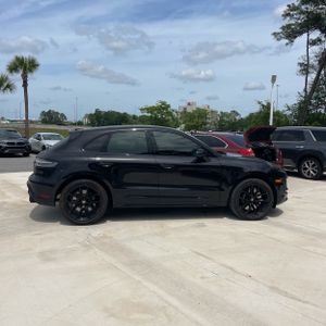 PORSCHE MACAN GTS - 10