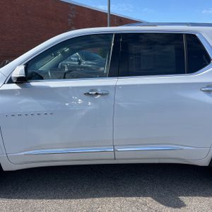 CHEVROLET TRAVERSE HIGH COUNTRY - 4