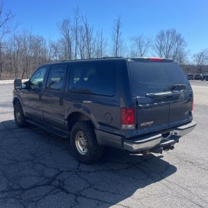 FORD EXCURSION XLT - 5