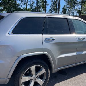 JEEP GRAND CHEROKEE OVERLAND - 9