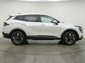 صورة 8 لـ 2026 KIA SPORTAGE LX