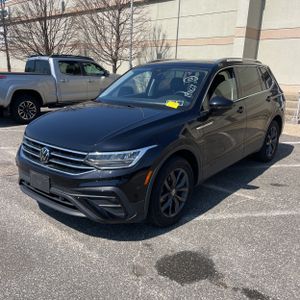 VOLKSWAGEN TIGUAN SE 4MOTION - 1