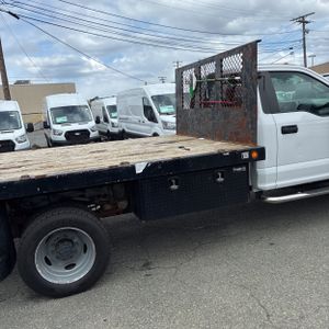 FORD F-550 CHASSIS XL - 9