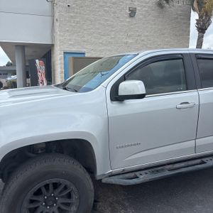 CHEVROLET COLORADO LT - 2
