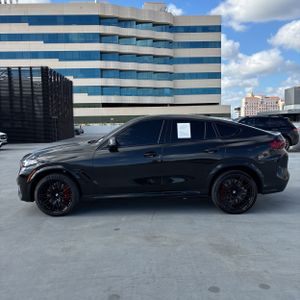 BMW X6 M COMPETITION - 3