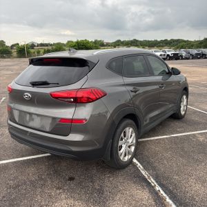 HYUNDAI TUCSON VALUE - 8