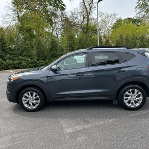 HYUNDAI TUCSON - 3