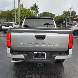 2025 Toyota TACOMA SR5 照片 7