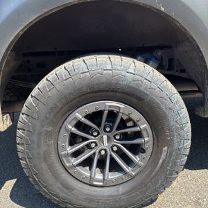 صورة 19 لـ 2018 FORD F-150 RAPTOR
