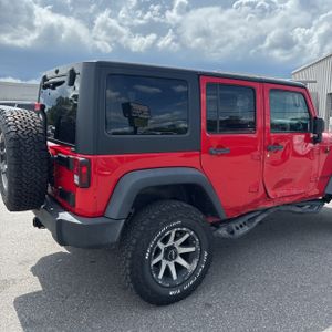 صورة 9 لـ 2017 JEEP WRANGLER UNLIMITED RUBICON