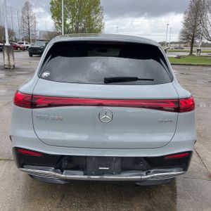 MERCEDES-BENZ EQS - 7