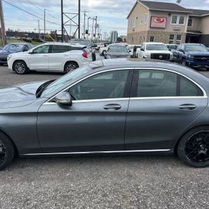 MERCEDES-BENZ C-CLASS - 4