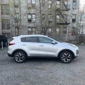 KIA SPORTAGE EX - 10