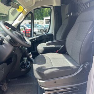 2025 RAM PROMASTER 2500 TRADESMAN — миниатюра 30