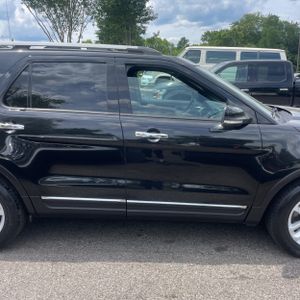 FORD EXPLORER XLT - 9
