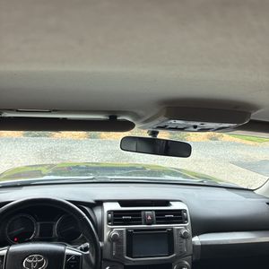 2019 Toyota 4RUNNER SR5 — миниатюра 35
