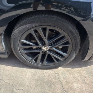 2025 Toyota CAMRY SE 缩略图 20