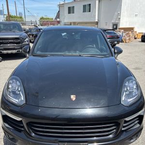 2016 Porsche CAYENNE S — миниатюра 13