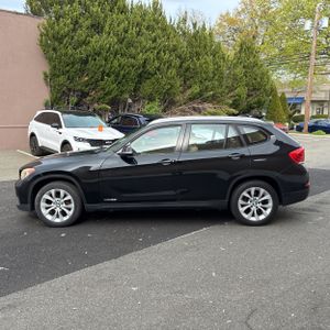 BMW X1 XDRIVE28I - 3