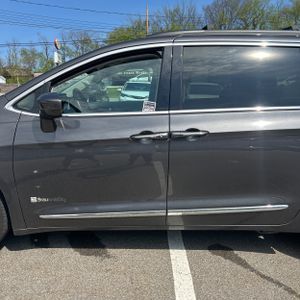 CHRYSLER PACIFICA TOURING-L - 4