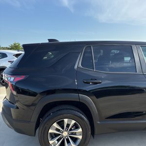 صورة 9 لـ 2026 Chevrolet EQUINOX LT