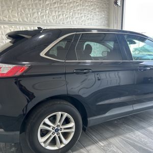 FORD EDGE SEL - 8