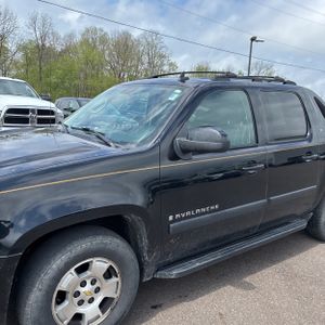 CHEVROLET AVALANCHE - 2