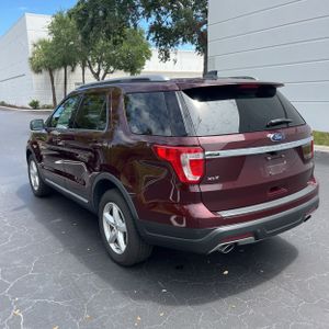 FORD EXPLORER XLT - 5