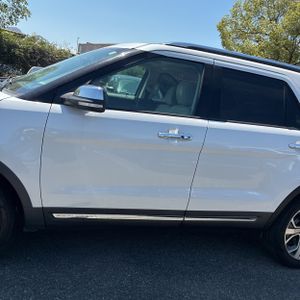 FORD EXPLORER LIMITED - 4