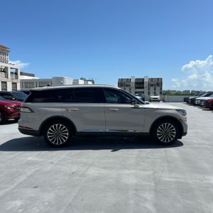 2022 Lincoln AVIATOR RESERVE 照片 10