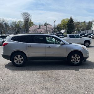 CHEVROLET TRAVERSE LT - 10