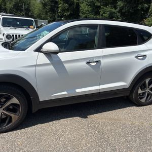 صورة 4 لـ 2016 Hyundai TUCSON LIMITED
