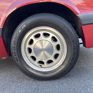 صورة مصغرة 20 لـ 1986 FORD MUSTANG GT